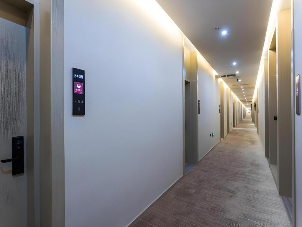 Gya Changzhou Wujin District Hutang New Era Furniture Plaza Hotel Bagian luar foto