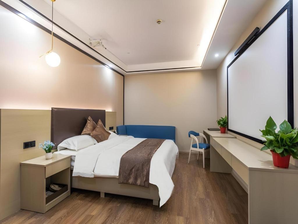 Gya Changzhou Wujin District Hutang New Era Furniture Plaza Hotel Bagian luar foto