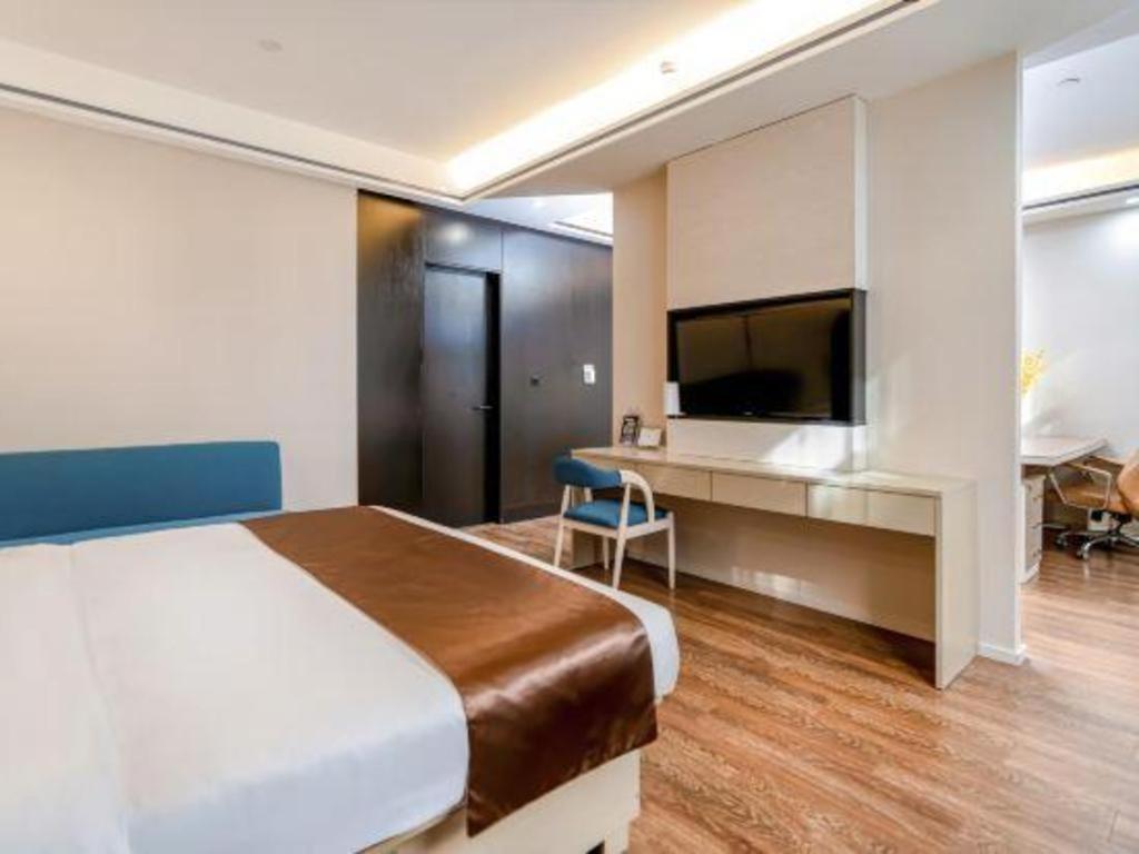 Gya Changzhou Wujin District Hutang New Era Furniture Plaza Hotel Bagian luar foto