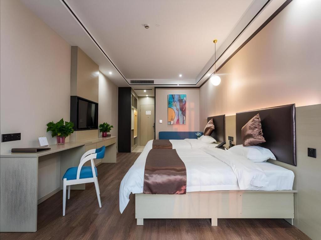 Gya Changzhou Wujin District Hutang New Era Furniture Plaza Hotel Bagian luar foto